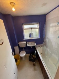 full renovation bathrooms in Cabintely Dublin18 - Before (2)